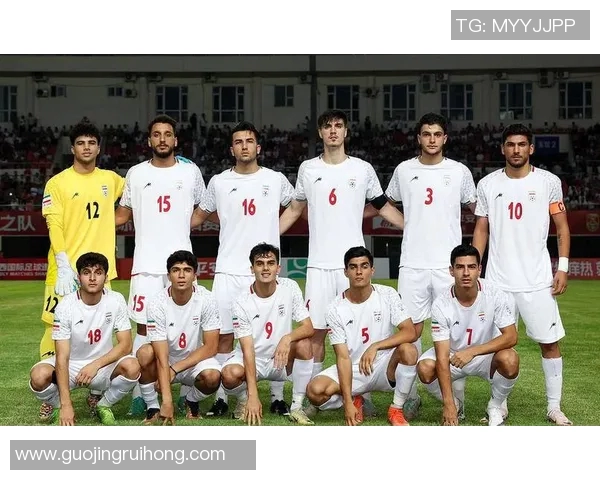 伊朗与中国足球比赛地点揭晓引发球迷热议与期待