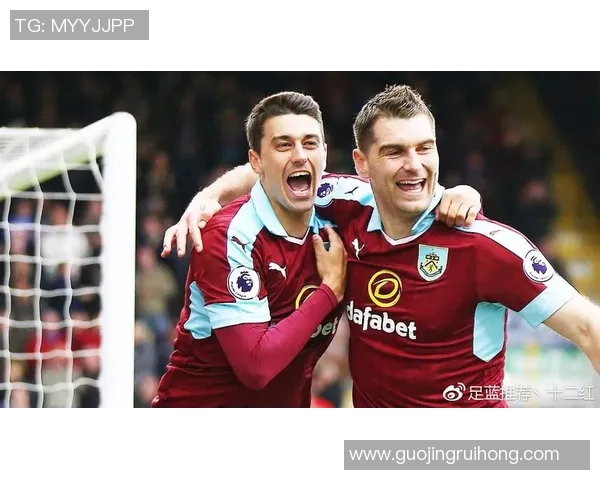 伯顿阿尔比恩对阵牛津联队的精彩对决分析与赛前展望