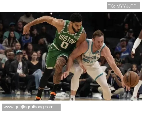 凯尔特人主场迎战活塞双方争夺季后赛席位的关键战役