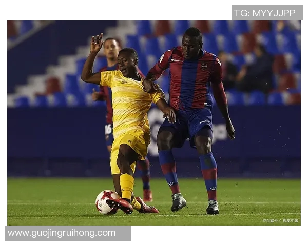 国王杯埃瓦尔对决精彩回顾与赛前分析全方位解读