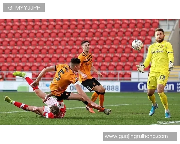 奥德汉姆与福利特的精彩对决揭示英甲联赛新格局 奥德汉姆与福利特的精彩对决揭示英甲联赛新格局