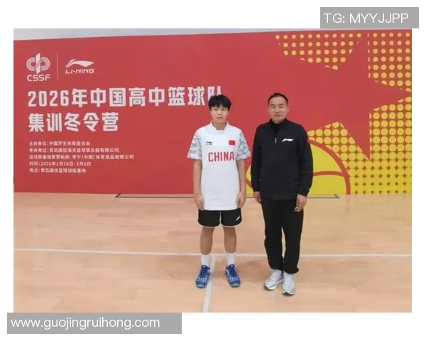 赵岩昊的篮球之路:从青涩少年到CBA明星的成长故事 赵岩昊的篮球之路:从青涩少年到CBA明星的成长故事