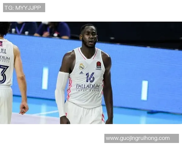 重庆网球队在欧锦赛中的灵活应变能力展现出色表现分析 重庆网球队在欧锦赛中的灵活应变能力展现出色表现分析