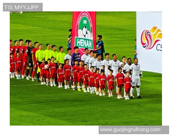 阿贾青年与路斯巴达的激烈对决展现足球魅力与团队精神 阿贾青年与路斯巴达的激烈对决展现足球魅力与团队精神