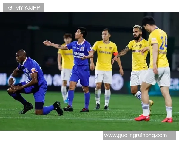 18赛季苏宁与申花激战回顾球迷心中的经典对决与精彩瞬间 18赛季苏宁与申花激战回顾球迷心中的经典对决与精彩瞬间