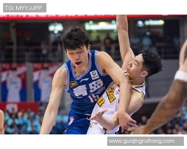 CBA青岛与浙江对决引发争议视频热议球迷观点各异分析比赛关键时刻 CBA青岛与浙江对决引发争议视频热议球迷观点各异分析比赛关键时刻