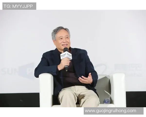 李安:从东方到西方的电影桥梁与文化交融的艺术家之路 李安:从东方到西方的电影桥梁与文化交融的艺术家之路